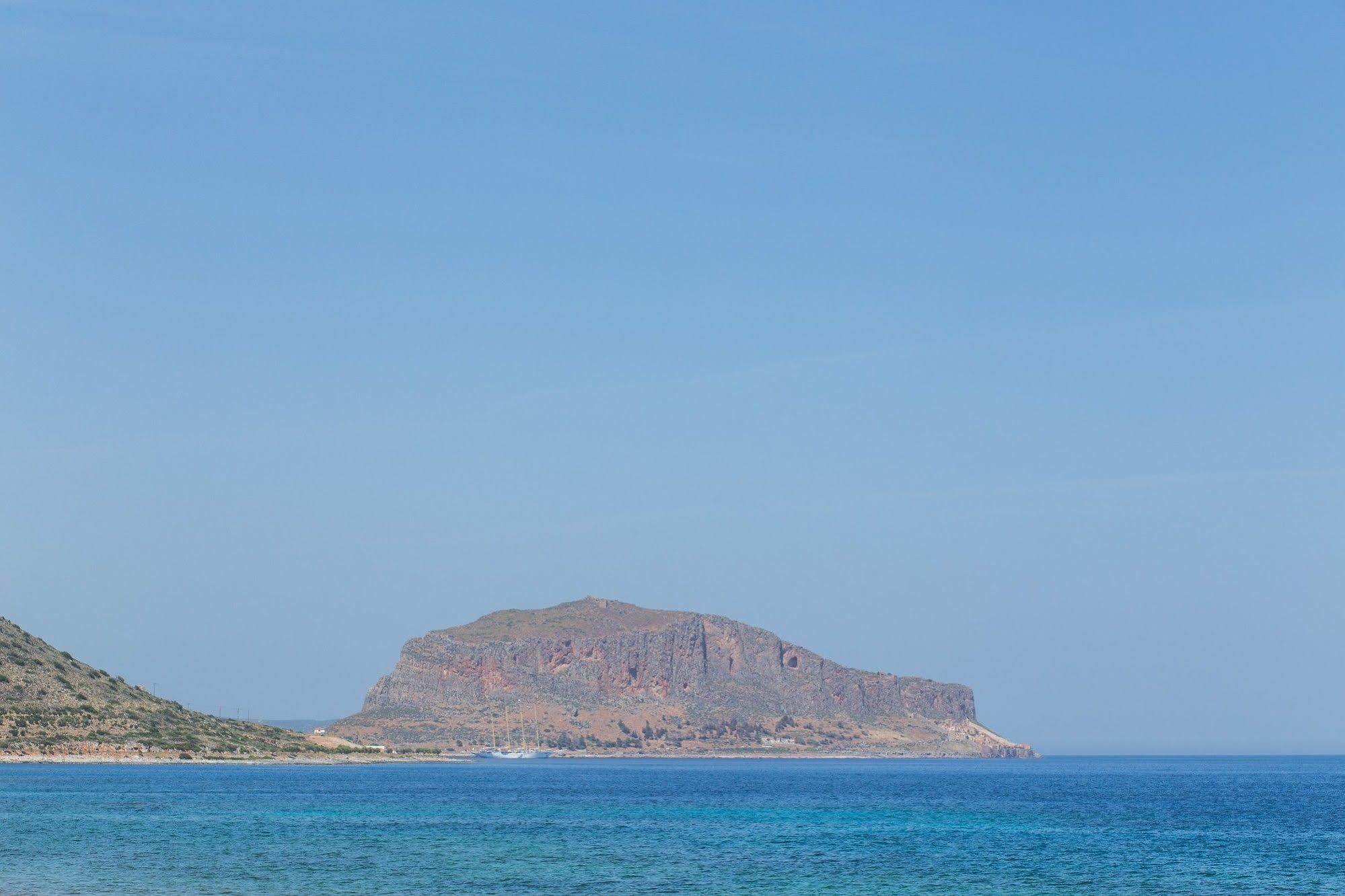 Venti Seaside Adult Hotel Monemvasia Bagian luar foto